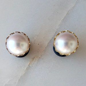 NWOT / Pearl & Gold tone 4g single plug